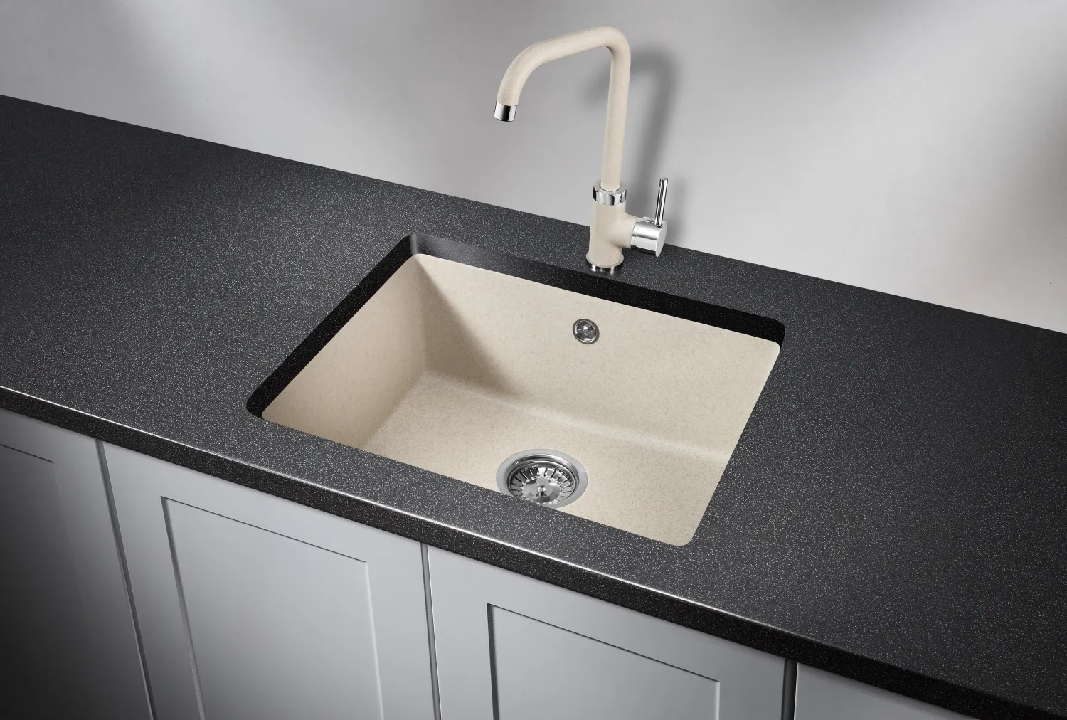 Мойка для кухни Granula 5551 пирит, 55,5х46 см, квадратная