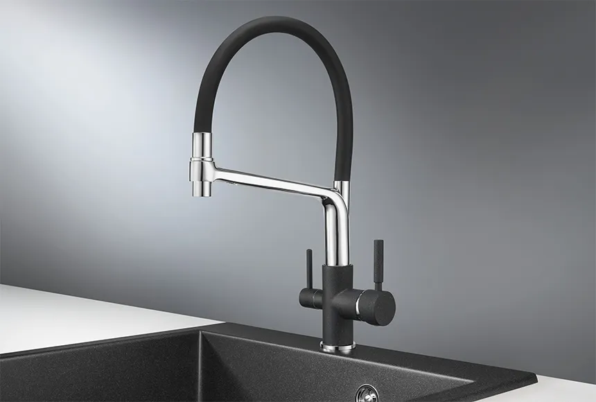 Смеситель для кухни Granula 0083 черный     