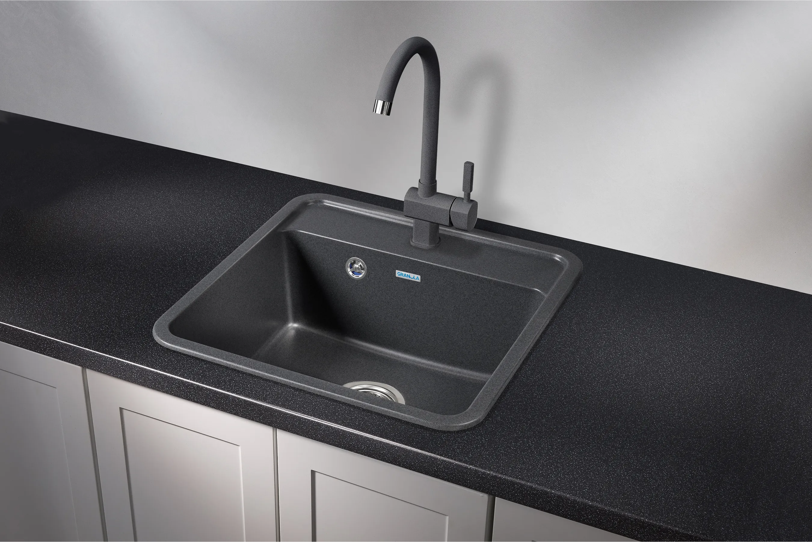 Мойка для кухни Granula Standart 5001 графит, 50х50 см, квадратная