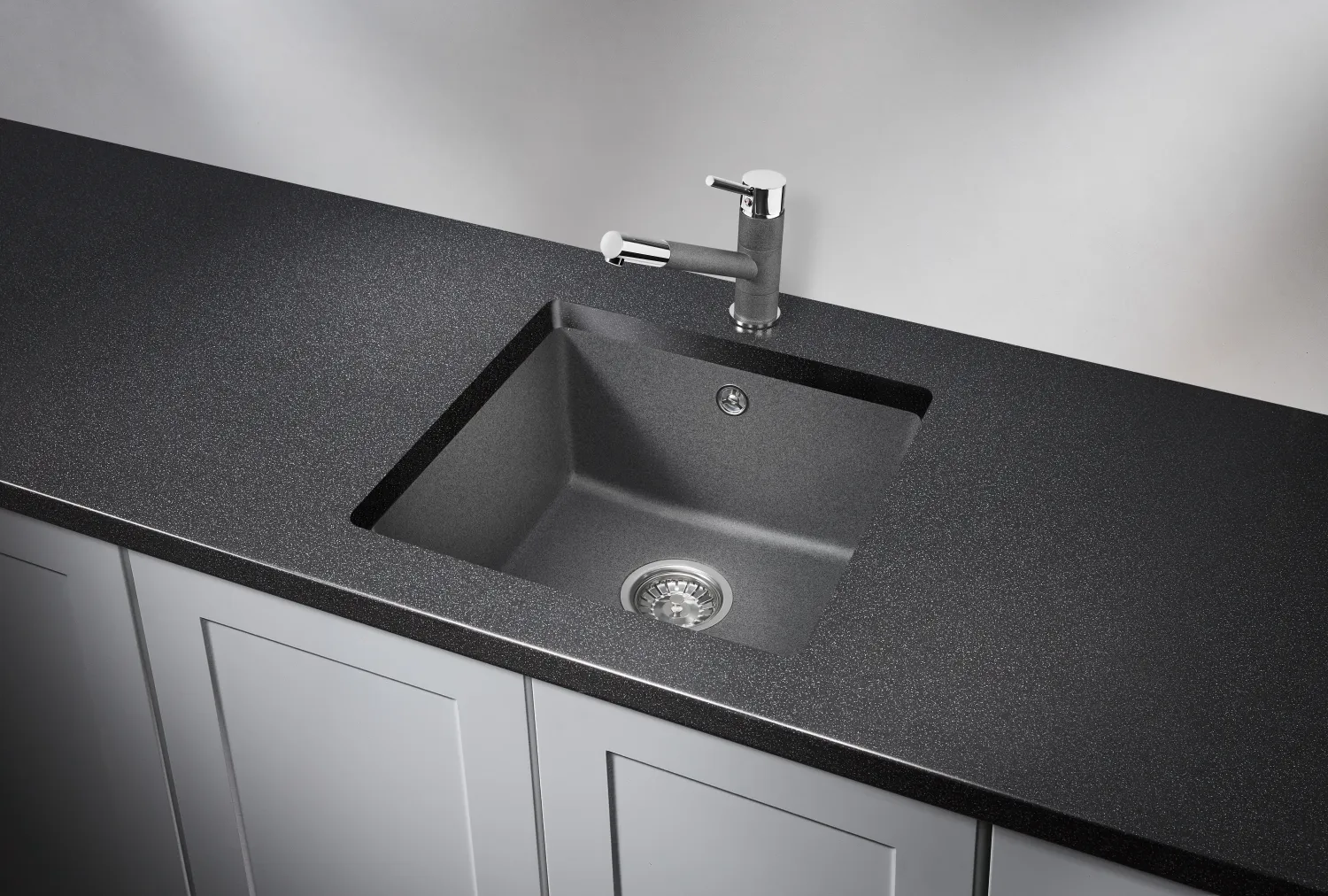 Мойка для кухни Granula 4451 графит, 45,5х46 см, квадратная