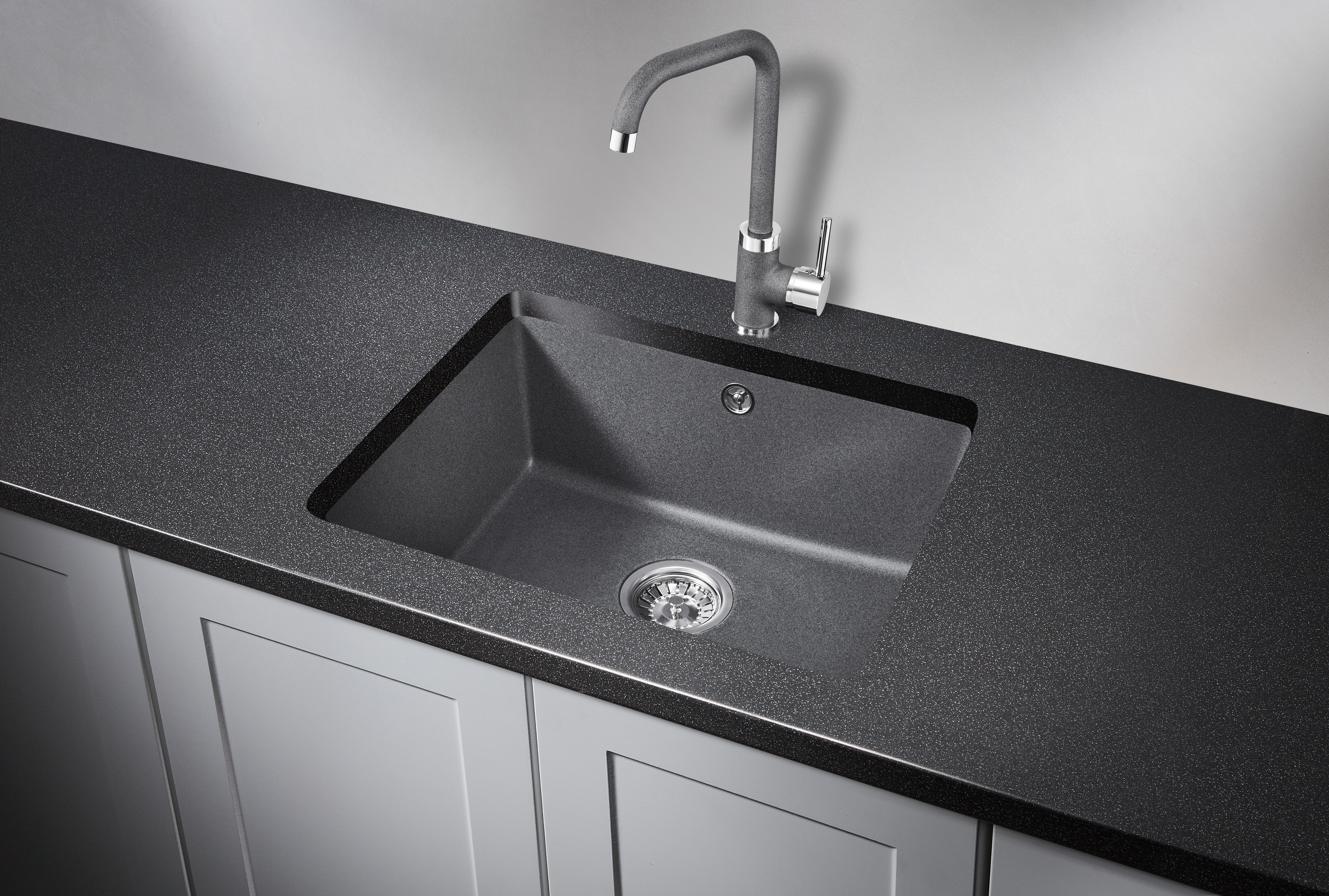 5551, ГРАФИТ (ЧЁРНО-СЕРЫЙ), кухонная мойка, кварц